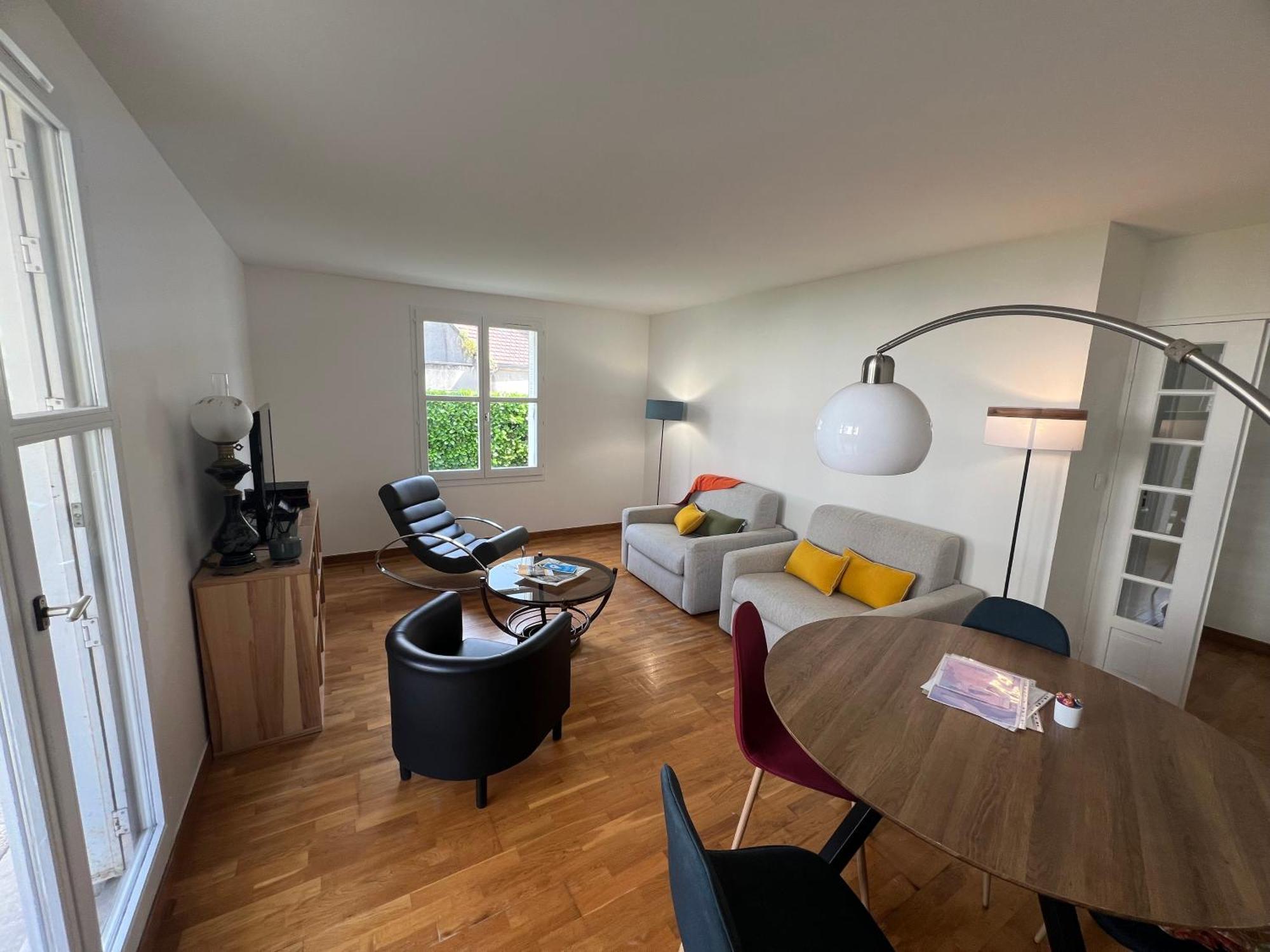 Appartement Standing Avec Jardin, 4 Personnes, Strategiquement Situe Mantes-la-Jolie Exterior photo
