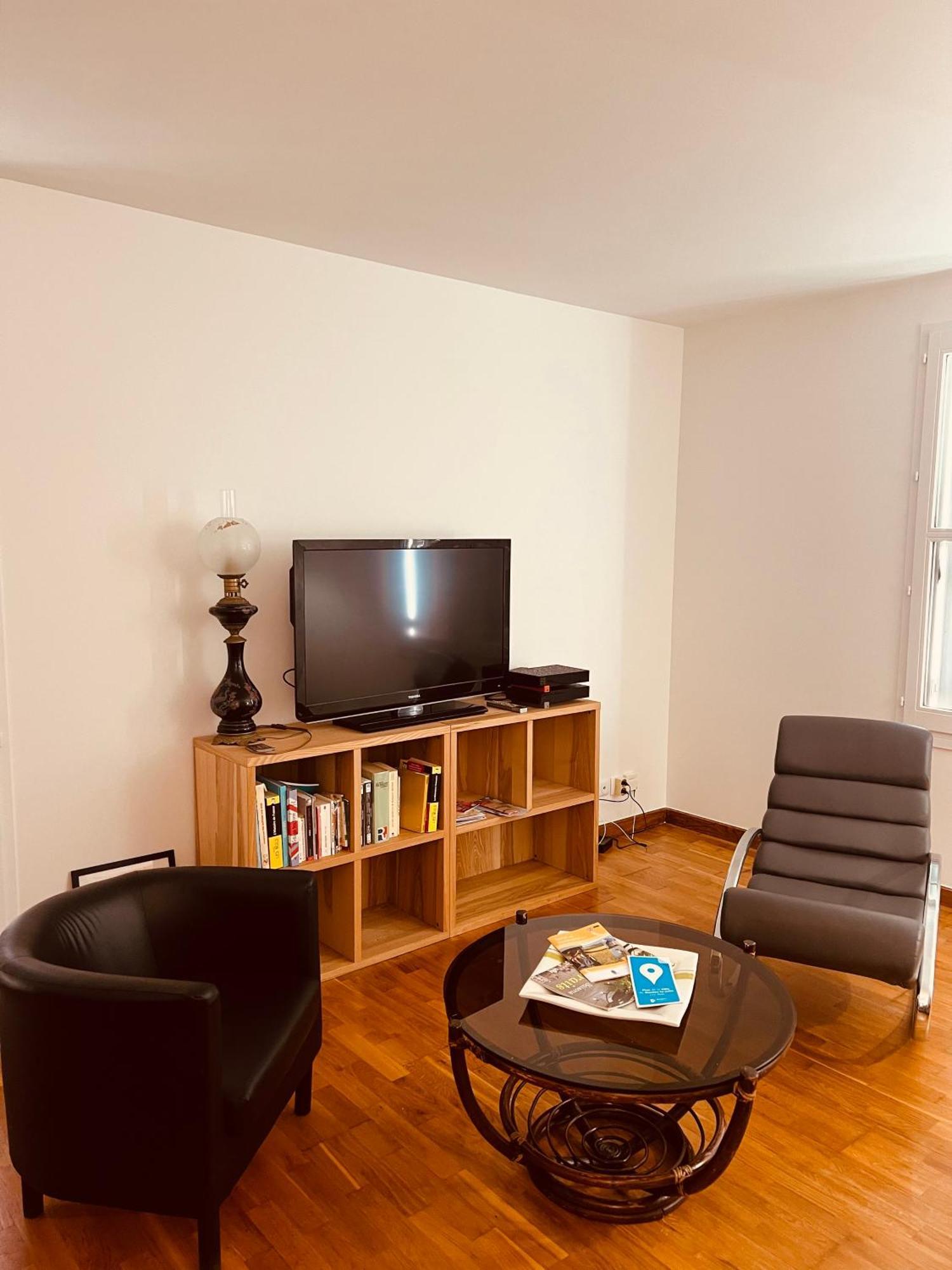 Appartement Standing Avec Jardin, 4 Personnes, Strategiquement Situe Mantes-la-Jolie Exterior photo