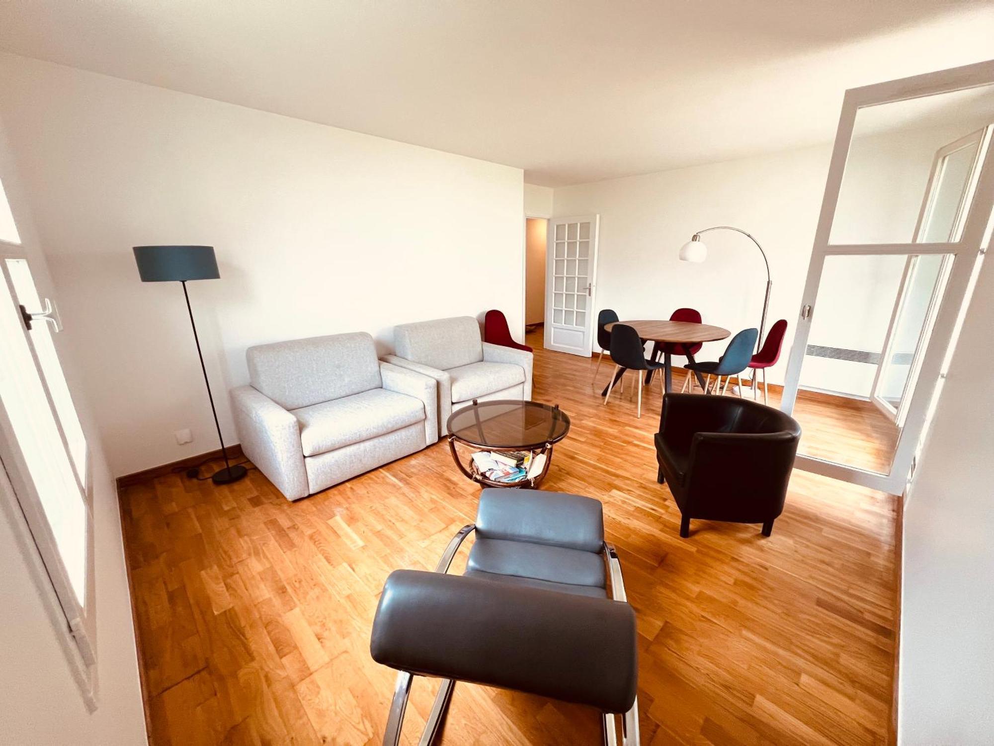 Appartement Standing Avec Jardin, 4 Personnes, Strategiquement Situe Mantes-la-Jolie Exterior photo